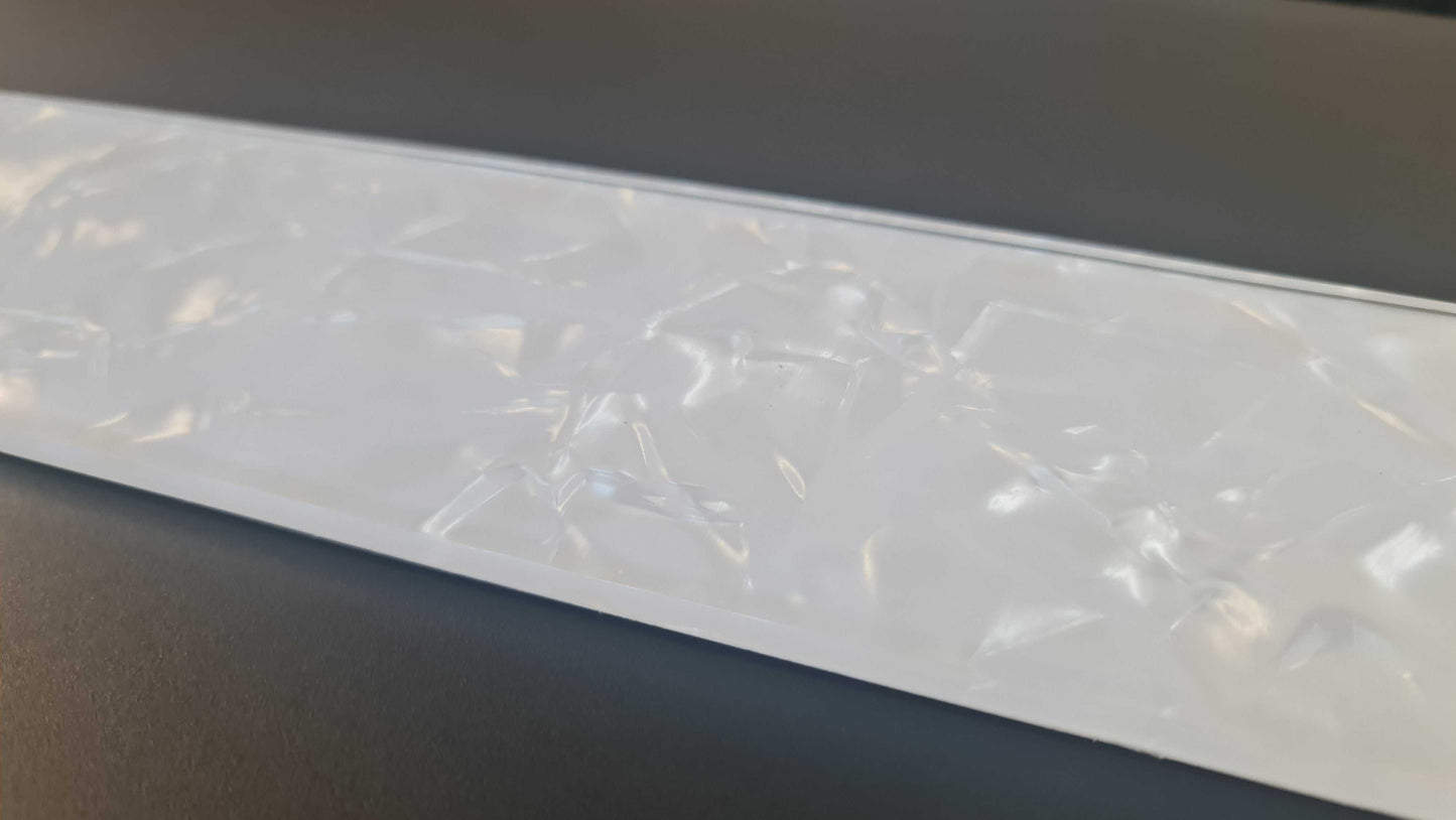 Mother of Pearl Effect Glass Subway Tile 75x300mm (MT0191)